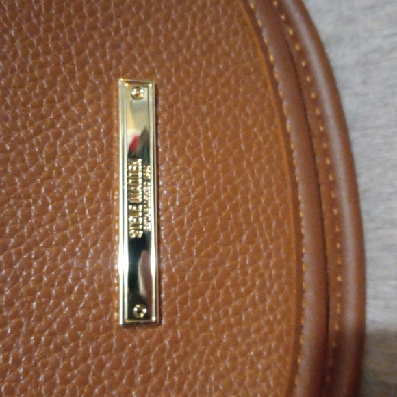 Steve Madden Belt Purse - Picture 2 of 5